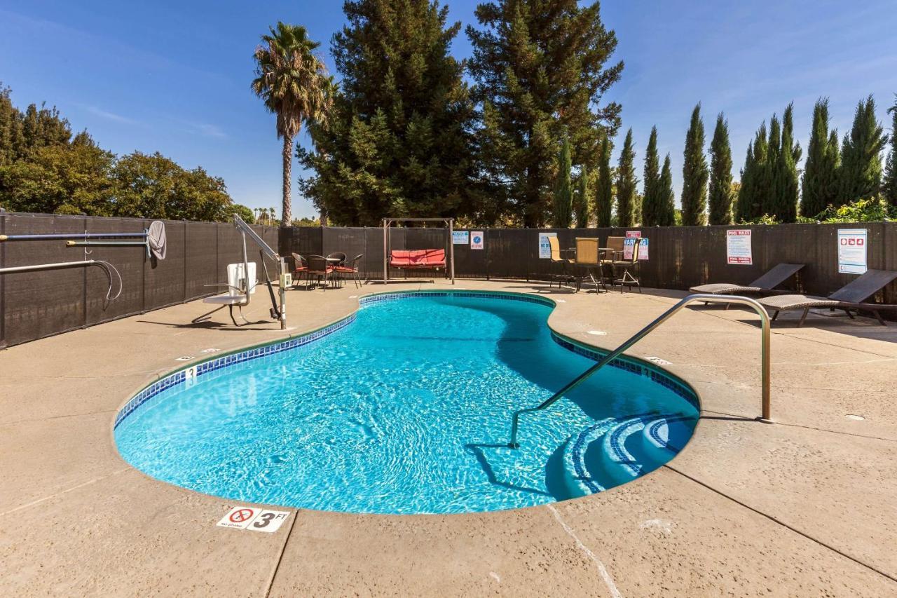 Motel 6-Dixon, Ca エクステリア 写真